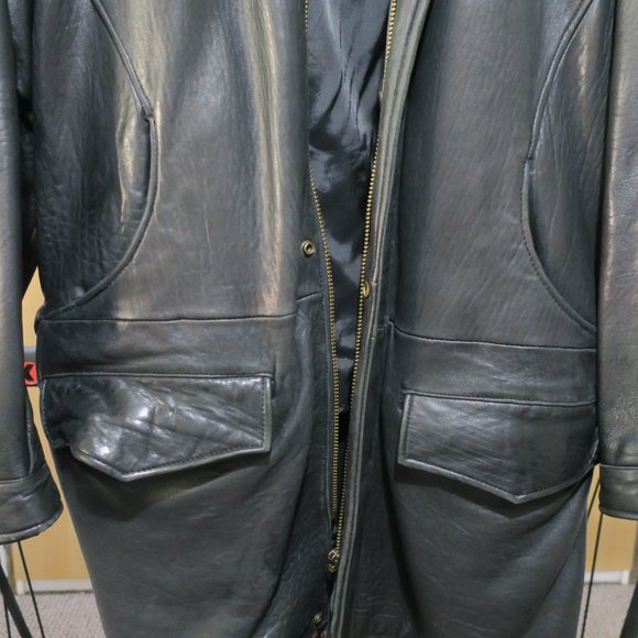 Danier Midlength Leather Jacket - Picture 3 of 7